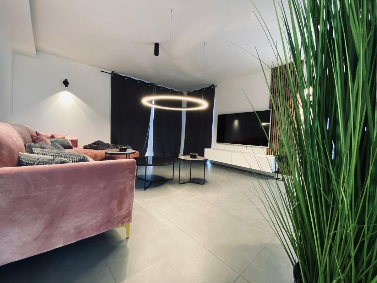 Villa Magic Look Donji Prolozac Exterior photo